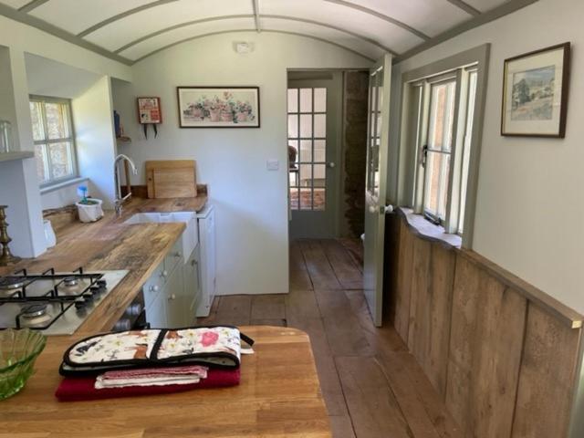 Bosvathick Cottage คอนสแตนไทน์ ภายนอก รูปภาพ